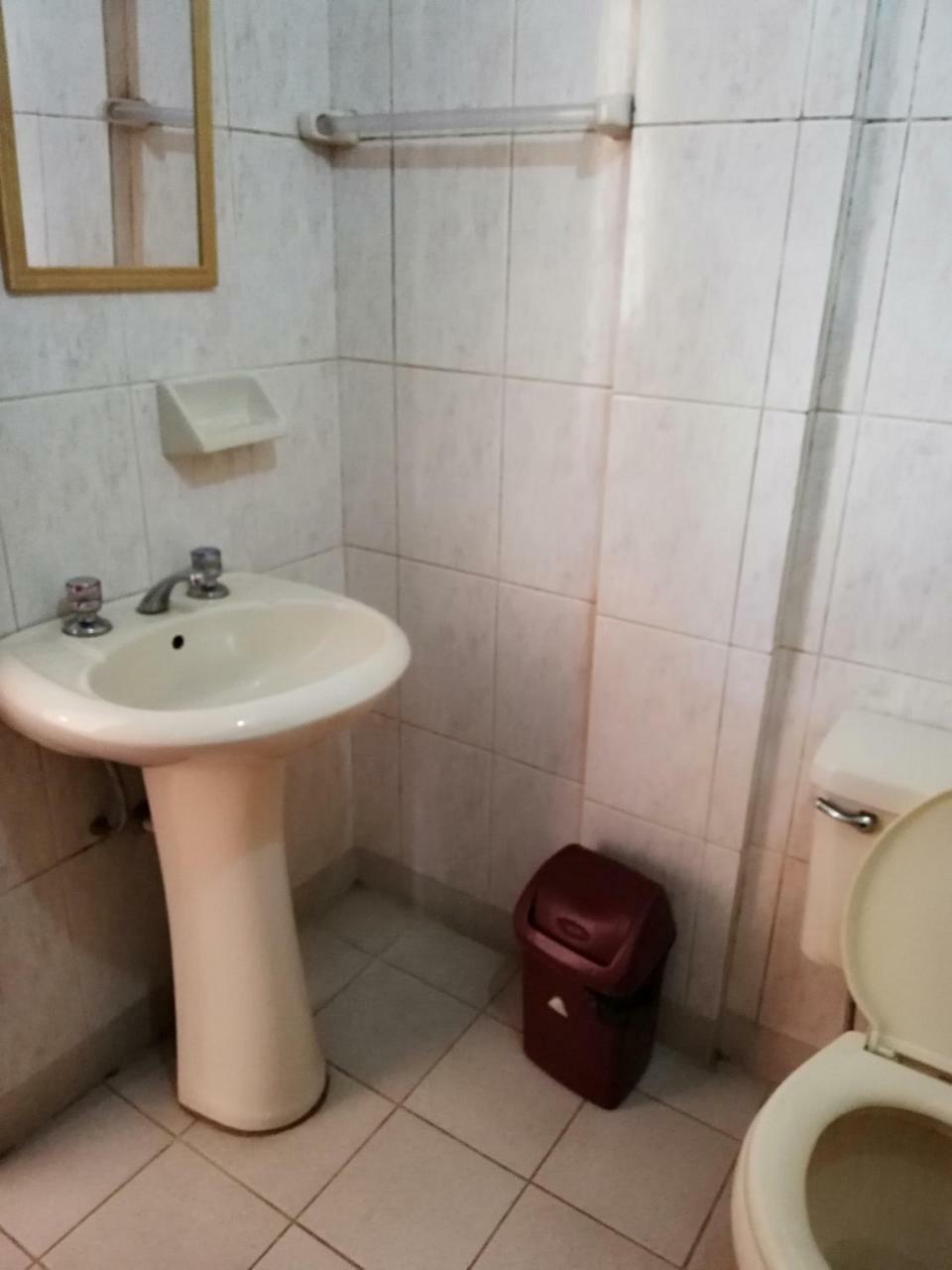 Hotel Las Kantutas Copacabana  Ngoại thất bức ảnh